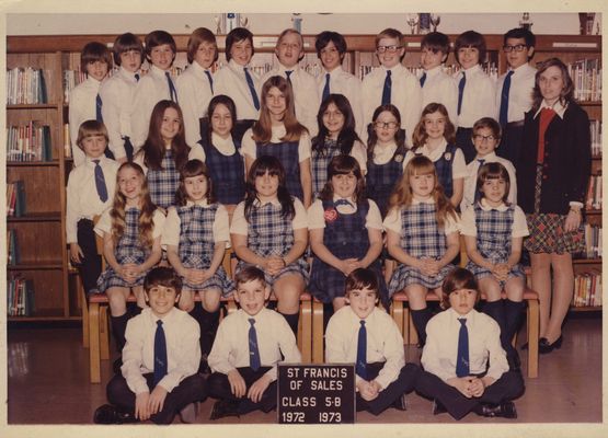 Miss Vendermere's 5th grade class 1972-73